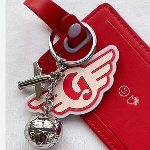 RARE glossier luggage tag